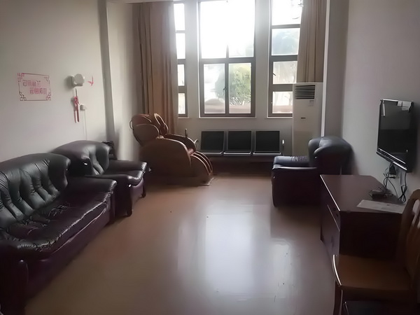 坑个王爷去采药